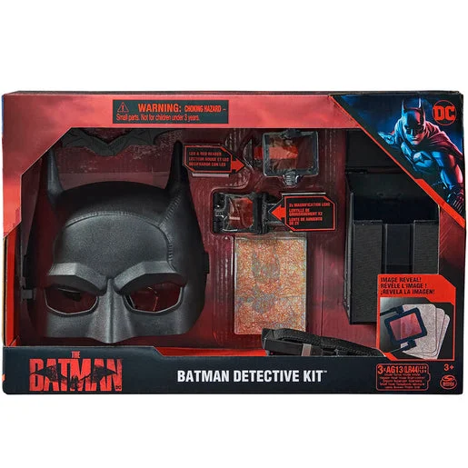 DC Comics Batman Action Figure in Classic Batsuit with Detachable Utility BeltBatman Detective Kit Roleplay Set