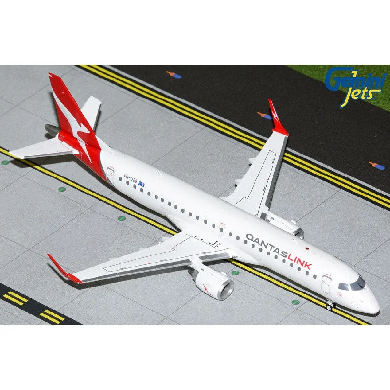 Natural Wood Castle Models Toys for Medieval - Themed Playrooms1/200 QantasLink Embraer 190AR VHUZD