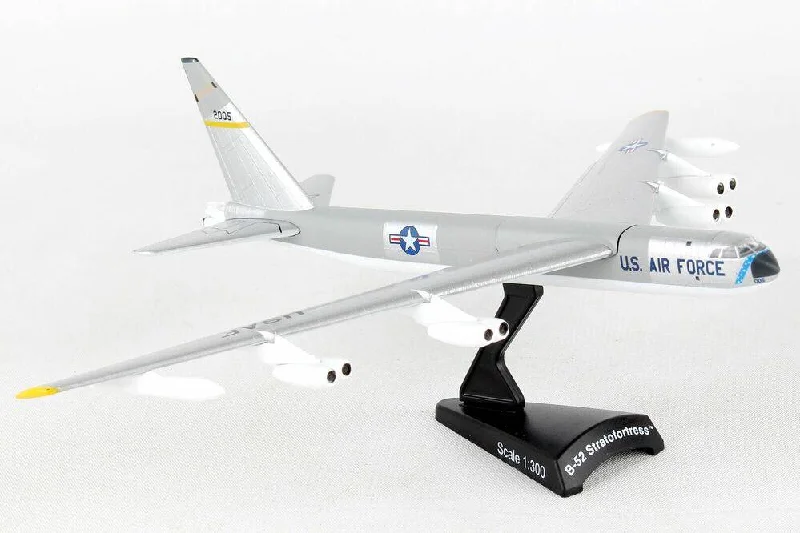 Hand - Painted Solid Wood Animal Models Toys for Nature - Loving Children1/300 Boeing B52 Stratofortress Silver