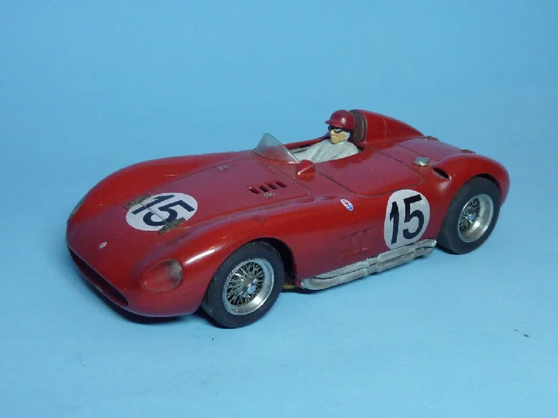 Eco - Friendly Solid Wood Robot Models Toys for STEM - Inspired KidsMaserati 300S, 1955, Le Mans, No. 15/16 (GT-102)