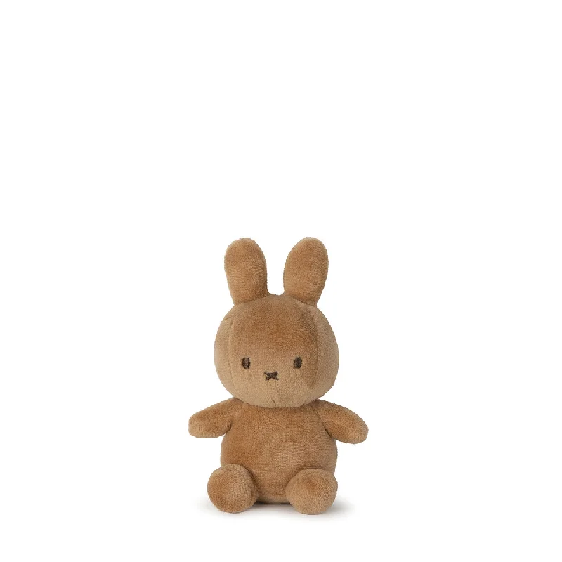 Plush Safari Animal Toys with a Lion, Giraffe, and Zebra for Preschool LearningMiffy Lucky Miffy Beige in Giftbox - 10 cm - 4" Plush Safari Animal Toys with a Lion, Giraffe, and Zebra for Preschool LearningMiffy Lucky Miffy Beige in Giftbox - 10 cm - 4"